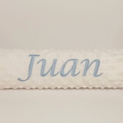 Cojín antivuelco tela de topitos personalizado