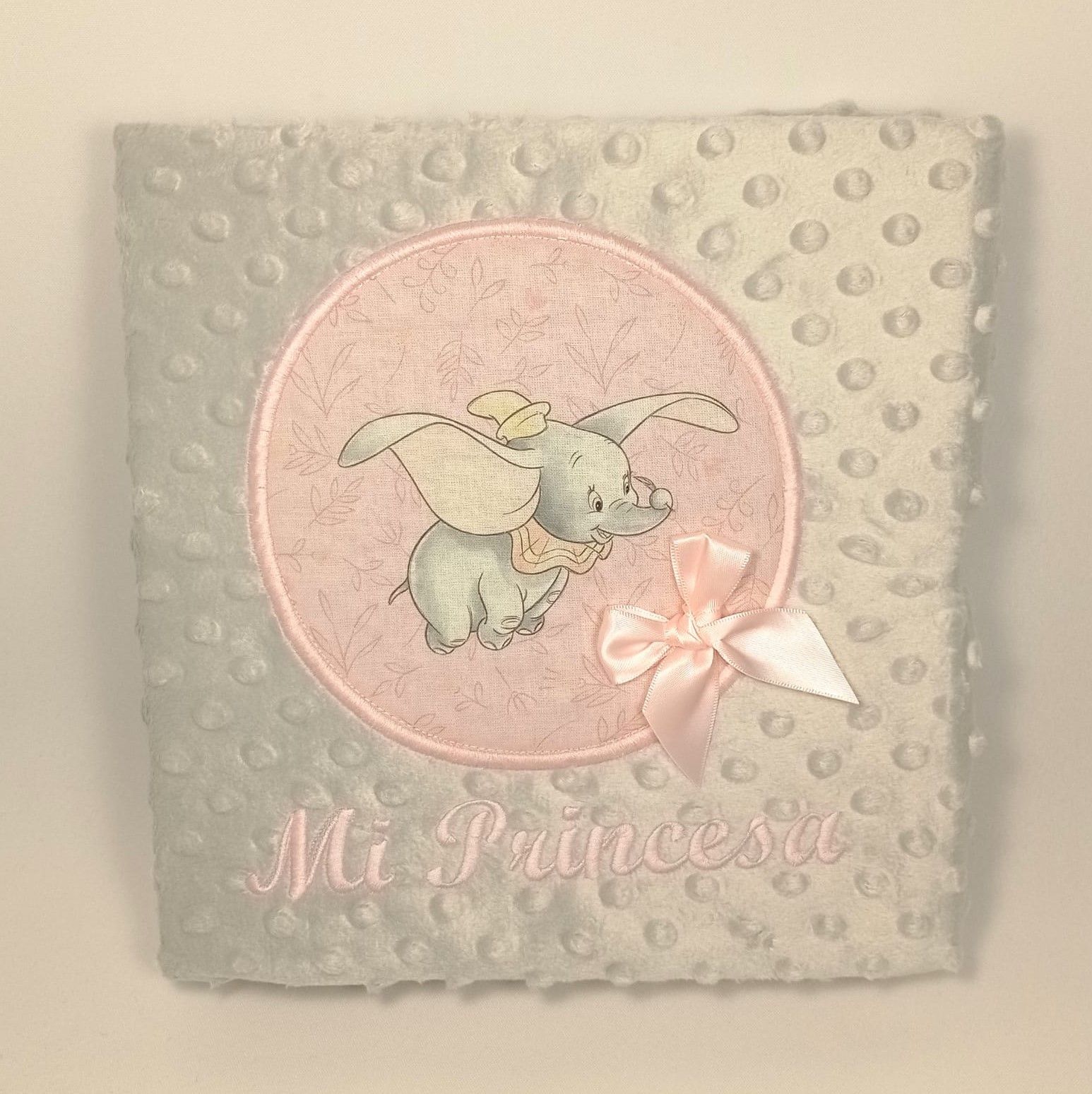 Manta personalizada modelo Dumbo