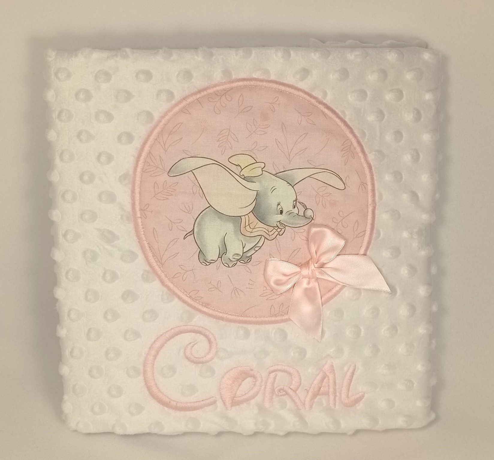 Manta personalizada modelo Dumbo