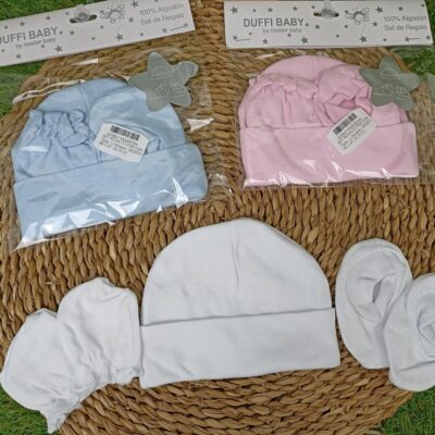 Pack 3 piezas: Gorro, guantes y calcetines