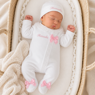 Pijamita Personalizado Modelo Pasacinta + Gorrito